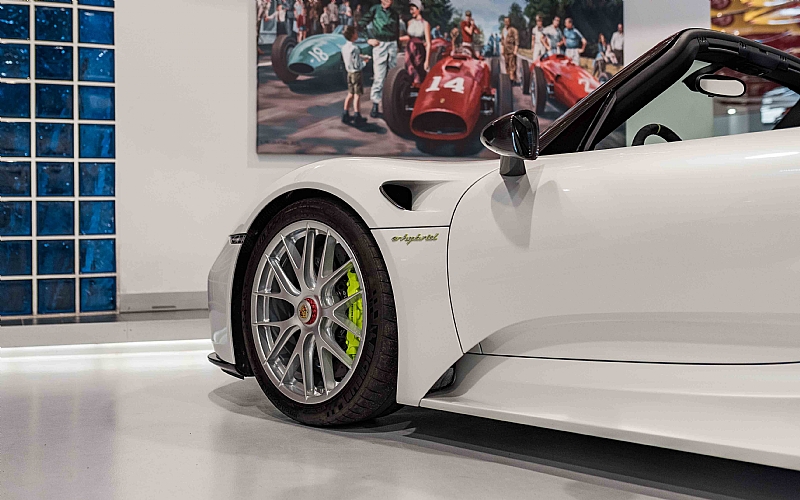 2015 Porsche 918 Weissach Previously Sold | Joe Macari